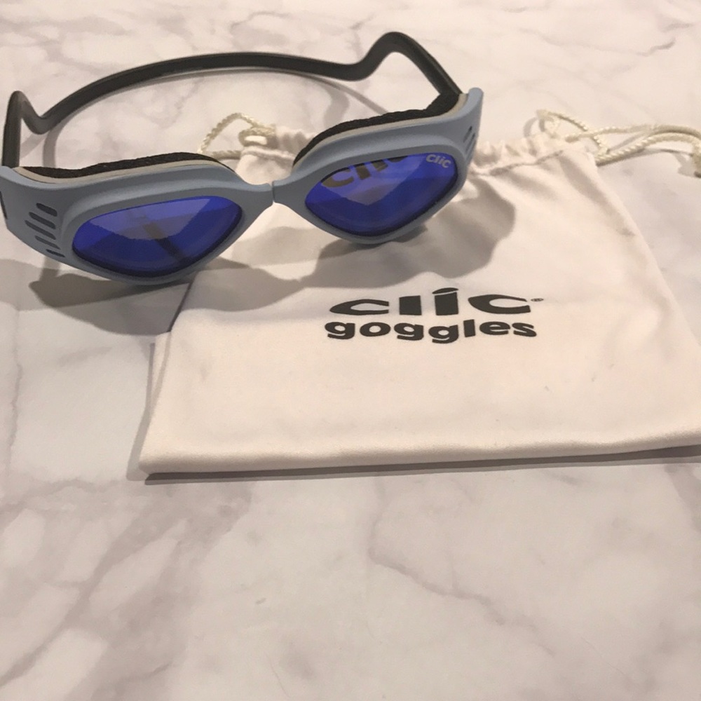 Clic Snowboarding Goggles with 100% UV Protection